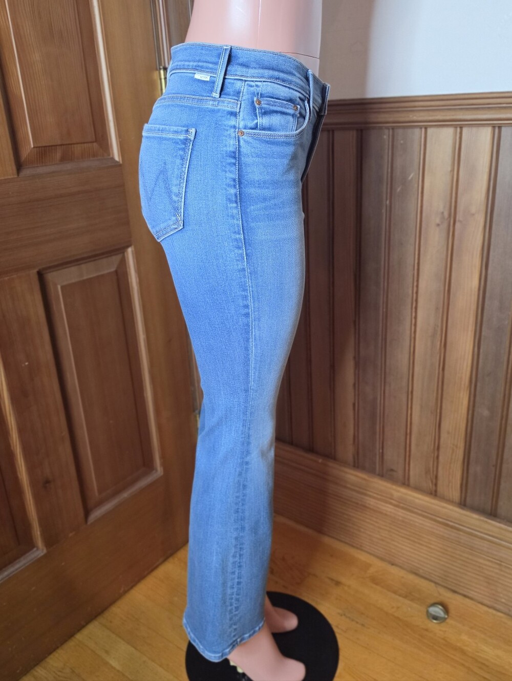 NWOT Mother Lil Weekender Layover Jeans 28 - Picture 11 of 16